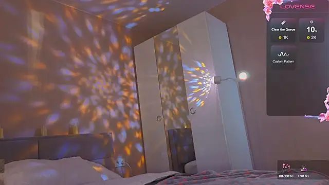 Snapshot of Anita_Luv chatting on November 17, 2:50 am Anita Luv online show from November 17, 2:50 am