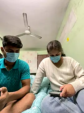 Cute hotzara online show from November 25, 4:34 am