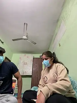 Cute hotzara online show from December 16, 4:50 am