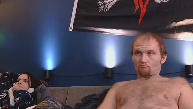 Snapshot of Donster907 chatting on November 12, 7:42 am Donster907 online show from November 12, 7:42 am