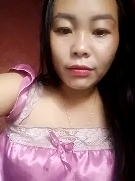 Snapshot of Qiune92 chatting on November 13, 7:18 am Qiune92 online show from November 13, 7:18 am