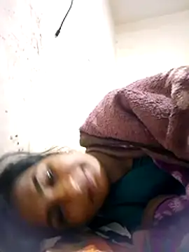 Snapshot of Kumari_gairl chatting on December 17, 11:33 pm Kumari gairl online show from December 17, 11:33 pm