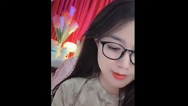 MiCandy-Lovee online show from November 26, 8:48 am