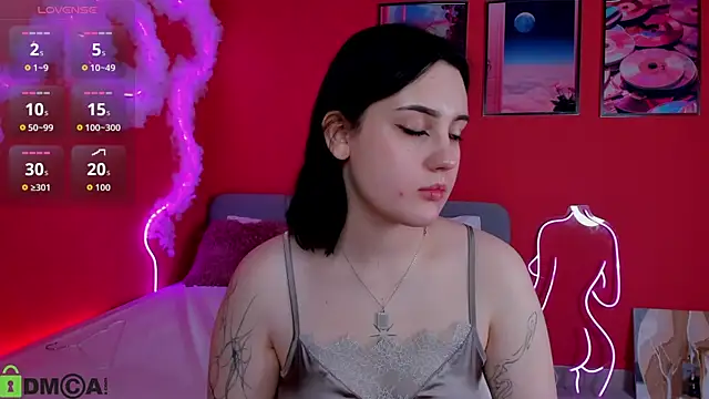 hey tessa online show from December 5, 11:19 am