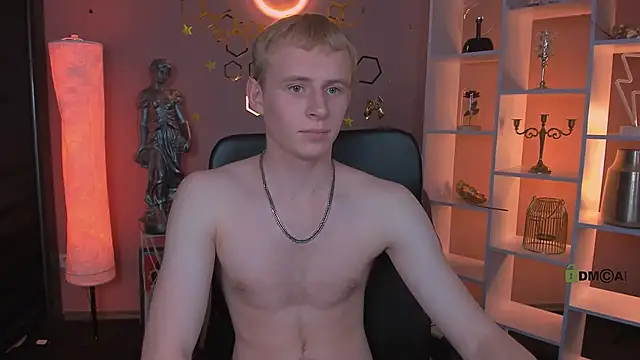Snapshot of rafael_bien chatting on May 26, 12:56 pm rafael bien online show from May 26, 12:56 pm