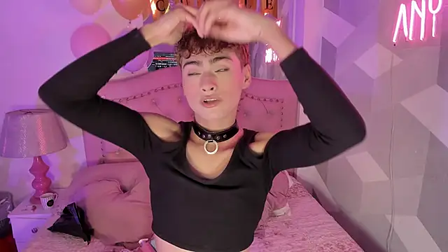 JacobRusso online show from December 14, 9:52 pm