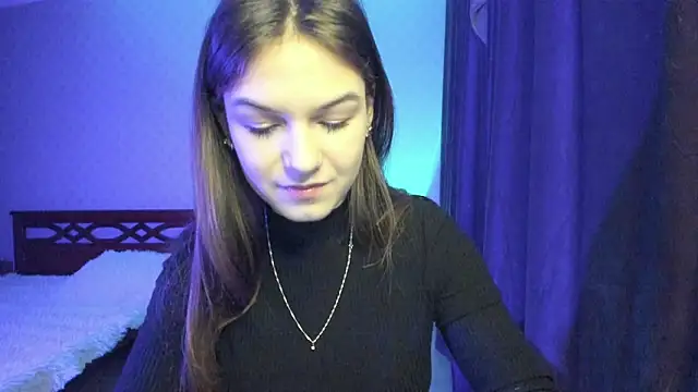 luna lust 212 online show from December 5, 4:32 am