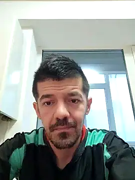 Snapshot of Dale_E chatting on December 17, 6:02 am Dale E online show from December 17, 6:02 am