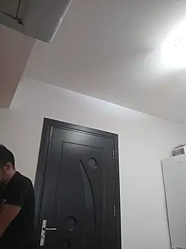 Snapshot of Dale_E chatting on October 30, 5:20 am Dale E online show from October 30, 5:20 am