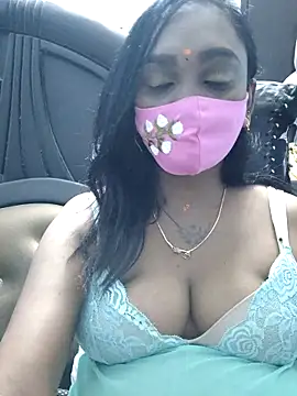 Snapshot of Dharshini98 chatting on March 31, 7:25 pm Dharshini98 online show from March 31, 7:25 pm