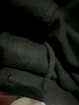 Snapshot of kangro_80 chatting on December 4, 9:23 pm kangro 80 online show from December 4, 9:23 pm