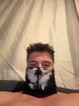 Snapshot of bigfatbro9 chatting on February 3, 12:42 am bigfatbro9 online show from February 3, 12:42 am