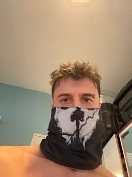 Snapshot of bigfatbro9 chatting on February 3, 12:21 pm bigfatbro9 online show from February 3, 12:21 pm