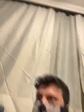 Snapshot of bigfatbro9 chatting on February 20, 12:07 am bigfatbro9 online show from February 20, 12:07 am