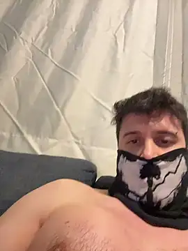 Snapshot of bigfatbro9 chatting on February 22, 1:40 am bigfatbro9 online show from February 22, 1:40 am