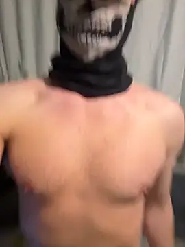 Snapshot of bigfatbro9 chatting on March 29, 6:52 pm bigfatbro9 online show from March 29, 6:52 pm