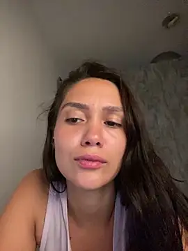 carolsapequinha online show from March 16, 1:11 am