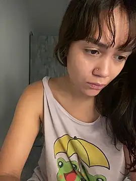 Snapshot of carolsapequinha chatting on May 3, 2:56 pm carolsapequinha online show from May 3, 2:56 pm