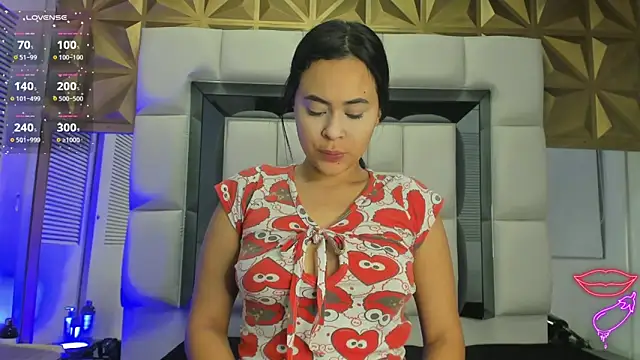 Snapshot of Estefanny_lopez19 chatting on March 30, 11:33 am Estefanny lopez19 online show from March 30, 11:33 am