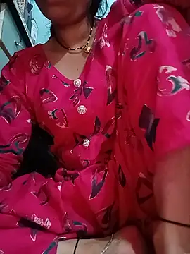 Snapshot of beutiful_hot chatting on July 1, 2:13 am beutiful hot online show from July 1, 2:13 am