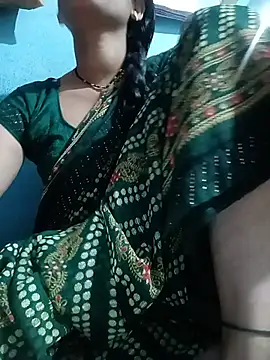 Snapshot of beutiful_hot chatting on July 7, 10:52 am beutiful hot online show from July 7, 10:52 am