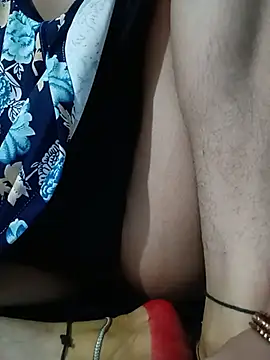 Snapshot of beutiful_hot chatting on July 30, 2:43 am beutiful hot online show from July 30, 2:43 am