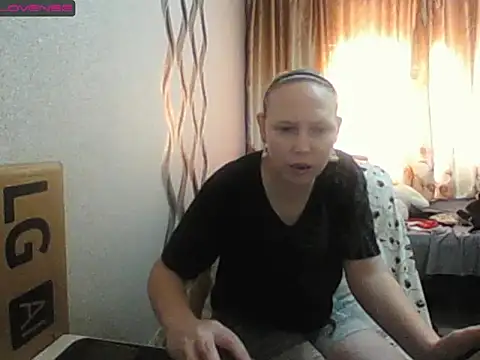 JenniDeep online show from November 17, 7:58 am