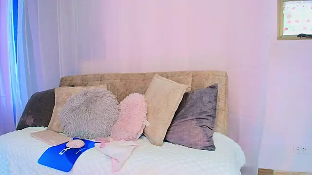 lizzy kane online show from February 26, 8:08 pm