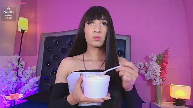 AlexiaHearts online show from November 25, 4:34 am