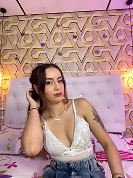 MelanyyJhonson15 online show from November 23, 10:42 pm