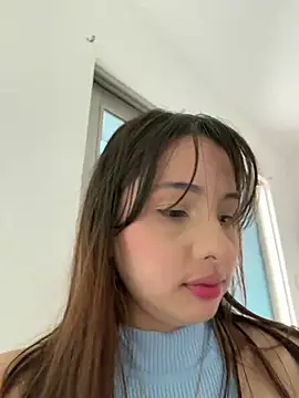 Snapshot of ginny_ross chatting on May 6, 2:44 pm ginny ross online show from May 6, 2:44 pm