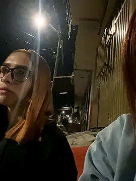 Snapshot of nahoval_dania chatting on November 15, 4:54 am nahoval dania online show from November 15, 4:54 am