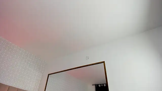 Sasha Wolff online show from March 5, 11:01 pm