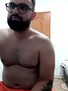 julianlondo111 online show from March 30, 1:50 am