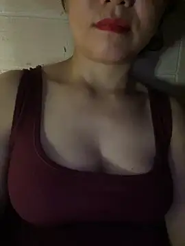 Snapshot of Diana-sexyy chatting on June 3, 2:33 pm Diana-sexyy online show from June 3, 2:33 pm
