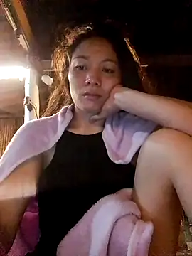 Snapshot of Lucky-688 chatting on July 3, 3:51 pm Lucky-688 online show from July 3, 3:51 pm