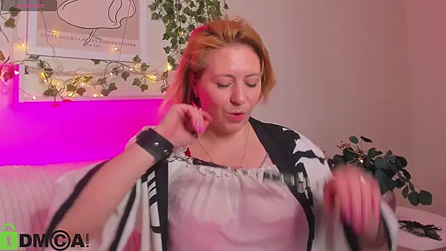 Snapshot of miss_lisaaa chatting on November 16, 3:01 am miss lisaaa online show from November 16, 3:01 am