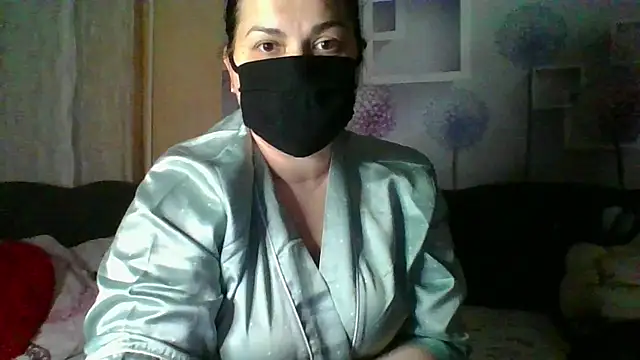 Snapshot of honey_sweet_couple chatting on November 13, 5:01 pm honey sweet couple online show from November 13, 5:01 pm