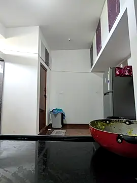 Snapshot of Paramkeerthi chatting on May 5, 5:26 am Paramkeerthi online show from May 5, 5:26 am