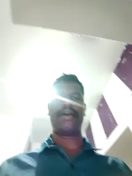 Snapshot of Paramkeerthi chatting on May 14, 4:14 pm Paramkeerthi online show from May 14, 4:14 pm