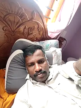 Snapshot of Paramkeerthi chatting on May 16, 10:36 am Paramkeerthi online show from May 16, 10:36 am