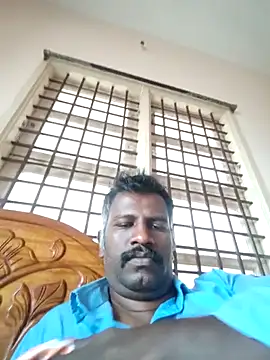 Snapshot of Paramkeerthi chatting on June 3, 7:33 am Paramkeerthi online show from June 3, 7:33 am