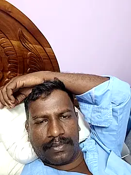 Snapshot of Paramkeerthi chatting on June 19, 6:45 pm Paramkeerthi online show from June 19, 6:45 pm