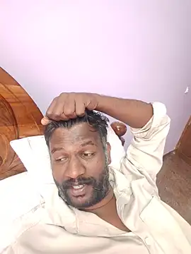 Snapshot of Paramkeerthi chatting on July 19, 5:00 am Paramkeerthi online show from July 19, 5:00 am