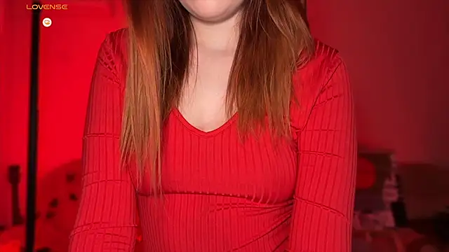 Snapshot of Margie_Dorene chatting on December 1, 9:31 pm Margie Dorene online show from December 1, 9:31 pm