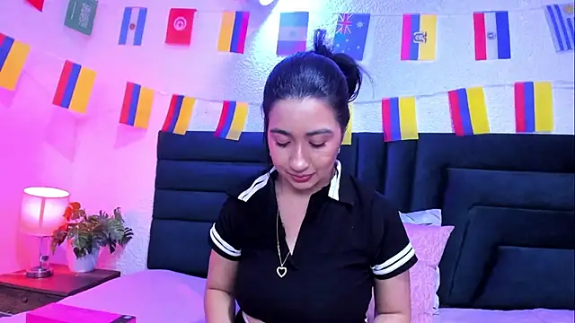 VictoriaRouge  online show from July 11, 9:49 pm