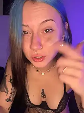 Snapshot of mysami420 chatting on July 16, 8:26 pm mysami420 online show from July 16, 8:26 pm