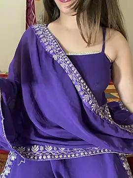 Snapshot of Mehboob_Khan11 chatting on May 5, 8:39 pm Mehboob Khan11 online show from May 5, 8:39 pm