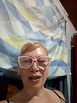 SexyMilf1211 online show from February 10, 11:53 pm