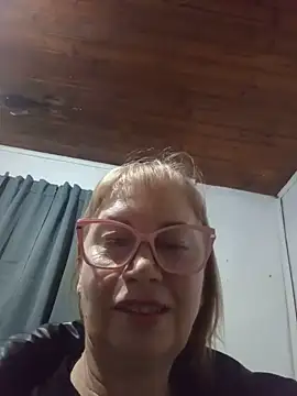 SexyMilf1211 online show from July 6, 11:29 am
